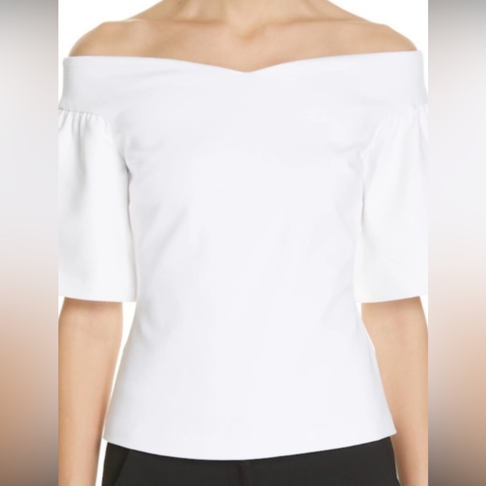 Ted Baker Gianori Off The Shoulder stretch White Top fully lined size 0.Perfect